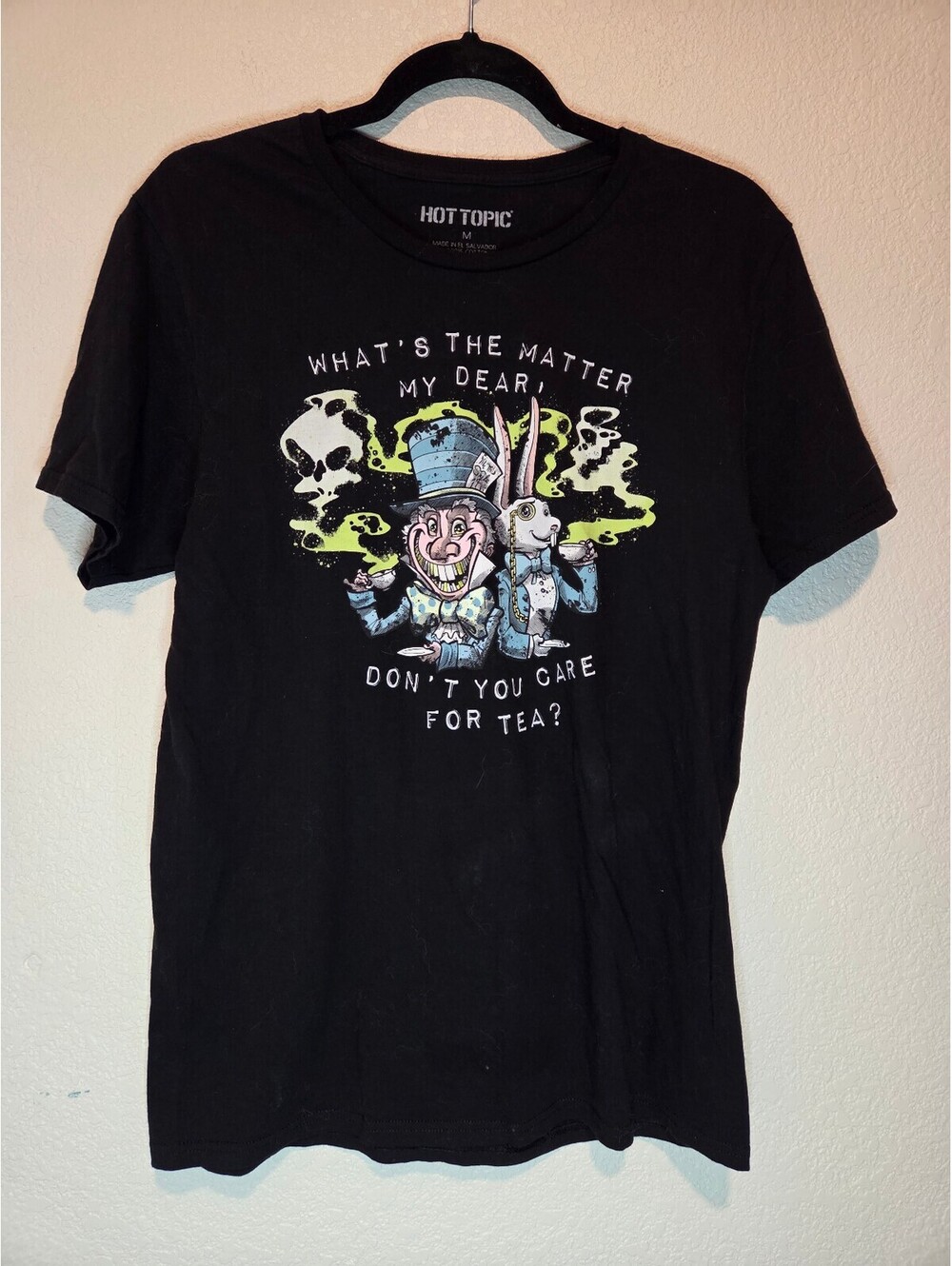 Hot Topic Medium T-Shirt with Mad Hatter Wonderland
